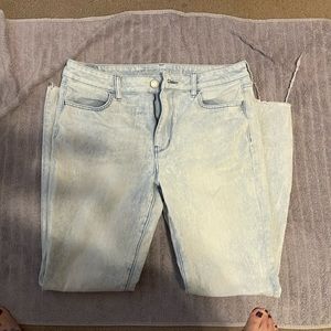 American eagle stretch blue jeans